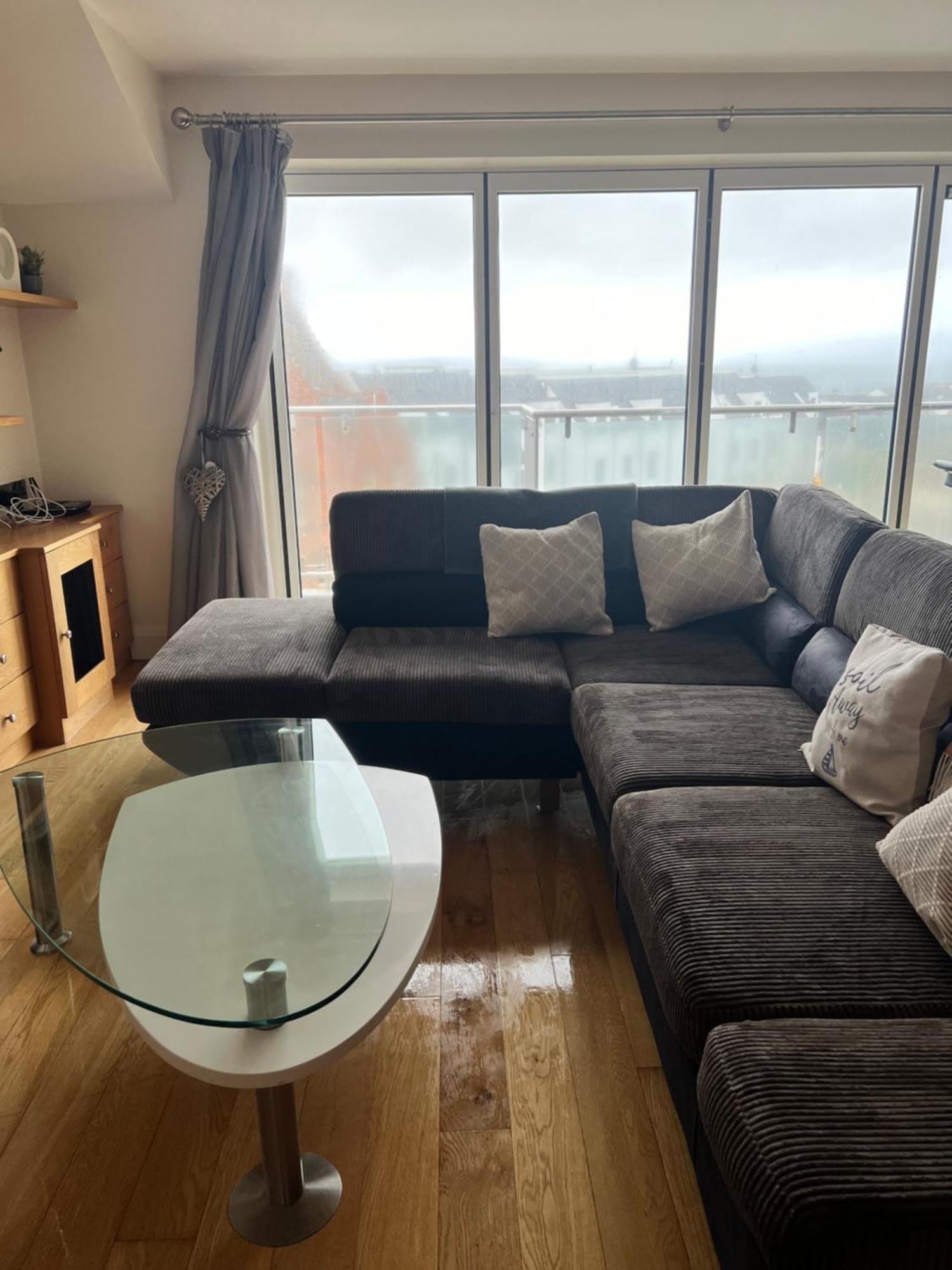 Penthouse Apartment - Town Centre, Sea Views, Secure Parking Portrush Eksteriør bilde